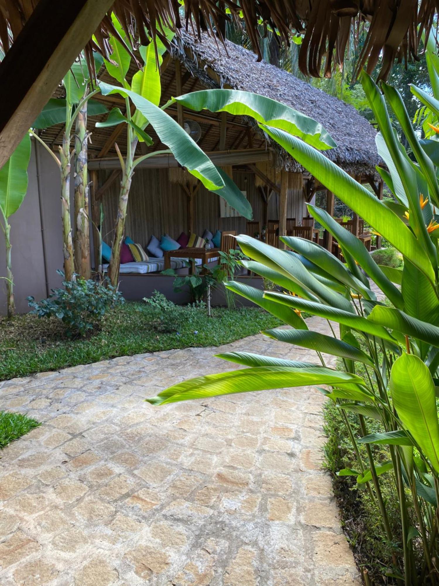 La Perle Rare De Nosy Be Hotel Ambatoloaka  Eksteriør billede